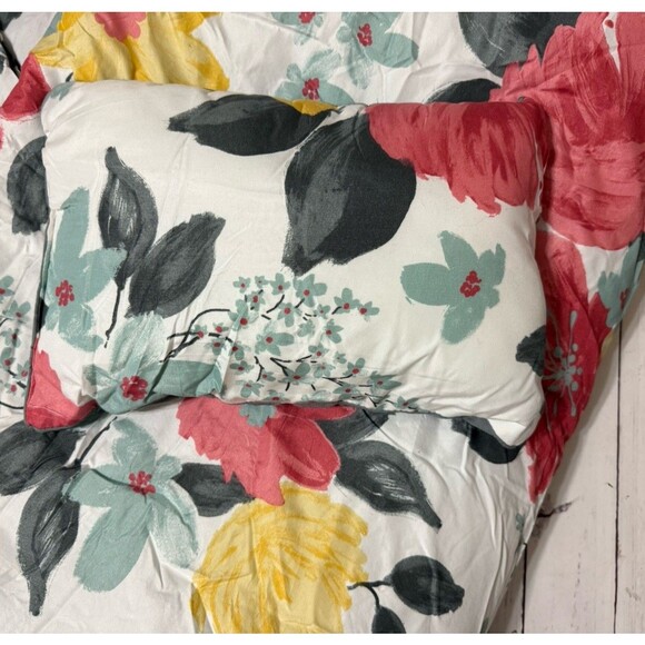 Gwenevere King Comforter Set Floral Multicolor Flower 3 Shams 2 Accent Pillows - Picture 8 of 8